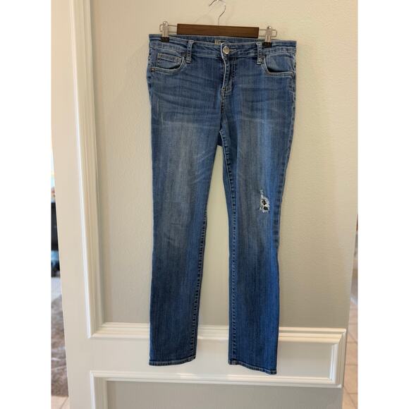 Kut from the Kloth Distressed Mid Rise Straight Leg Size 8 Jeans - Picture 1 of 6